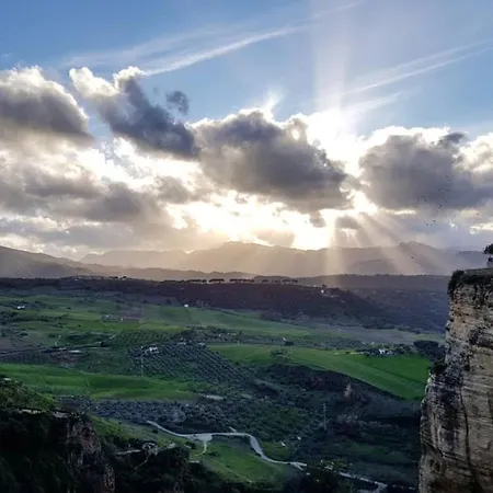 128 Espinel * Ρόντα